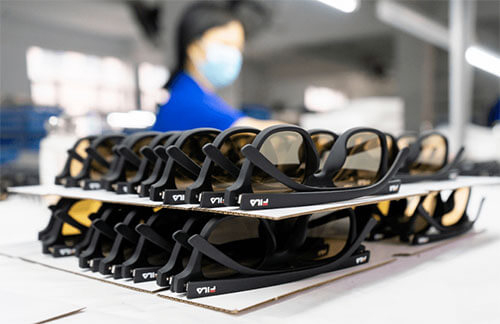 China eyewear factory 5